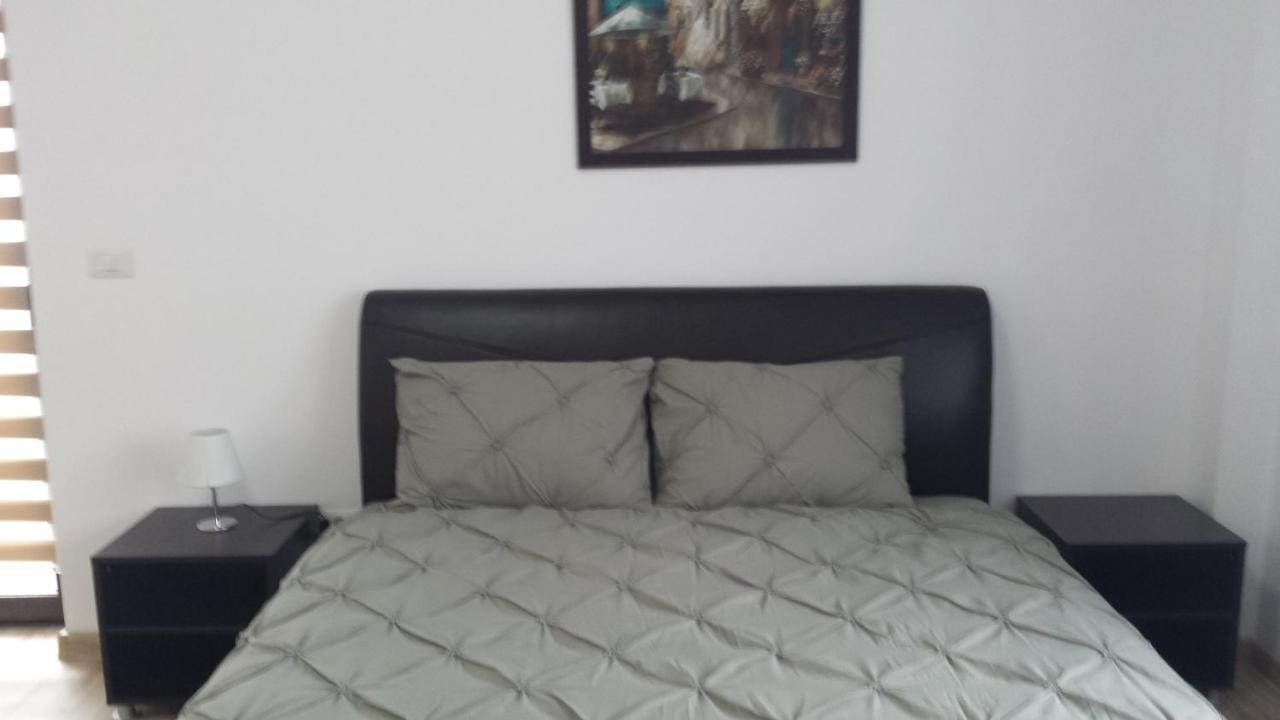 Apartament Mario Rădăuţi Exterior foto